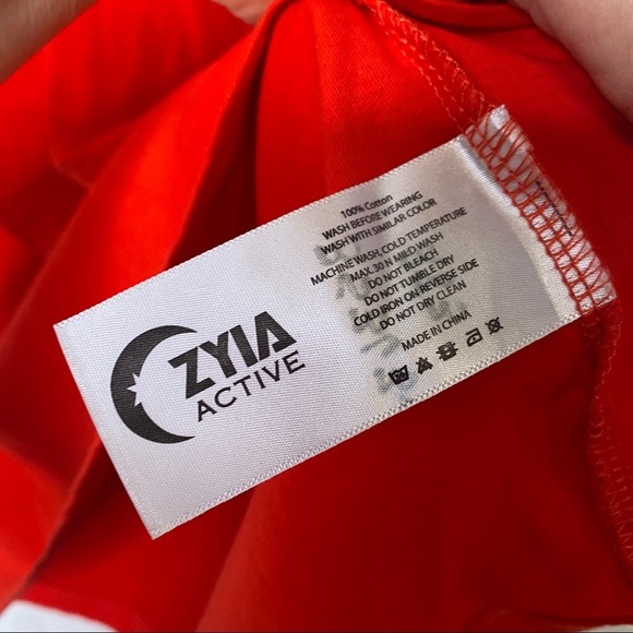 Zyia Active Red Short Sleeve Tee Size Large - Picture 6 of 6